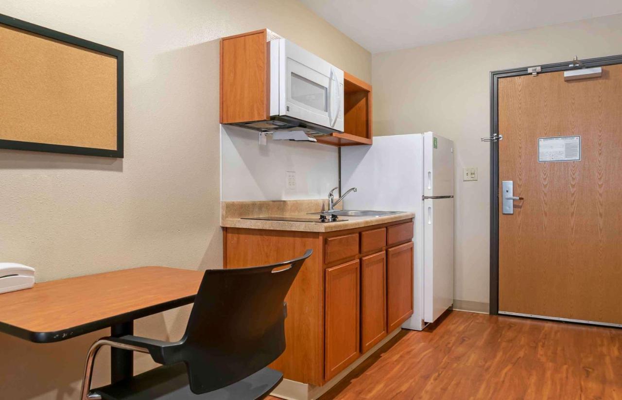 Extended Stay America Select Suites - Grand Rapids - Уайоминг Екстериор снимка