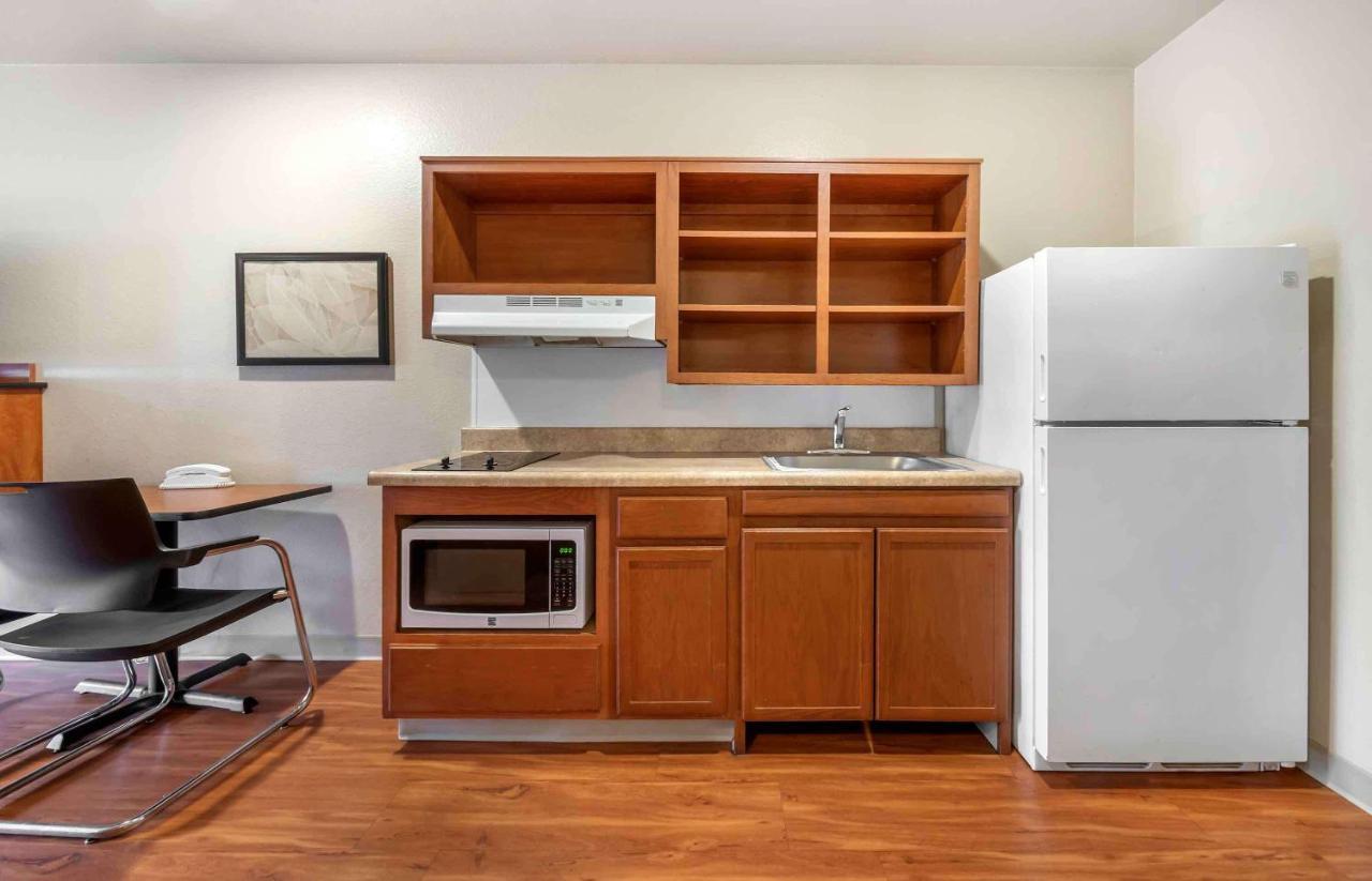 Extended Stay America Select Suites - Grand Rapids - Уайоминг Екстериор снимка